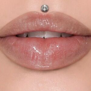 Jeffree Star The Gloss in MOUTHFUL